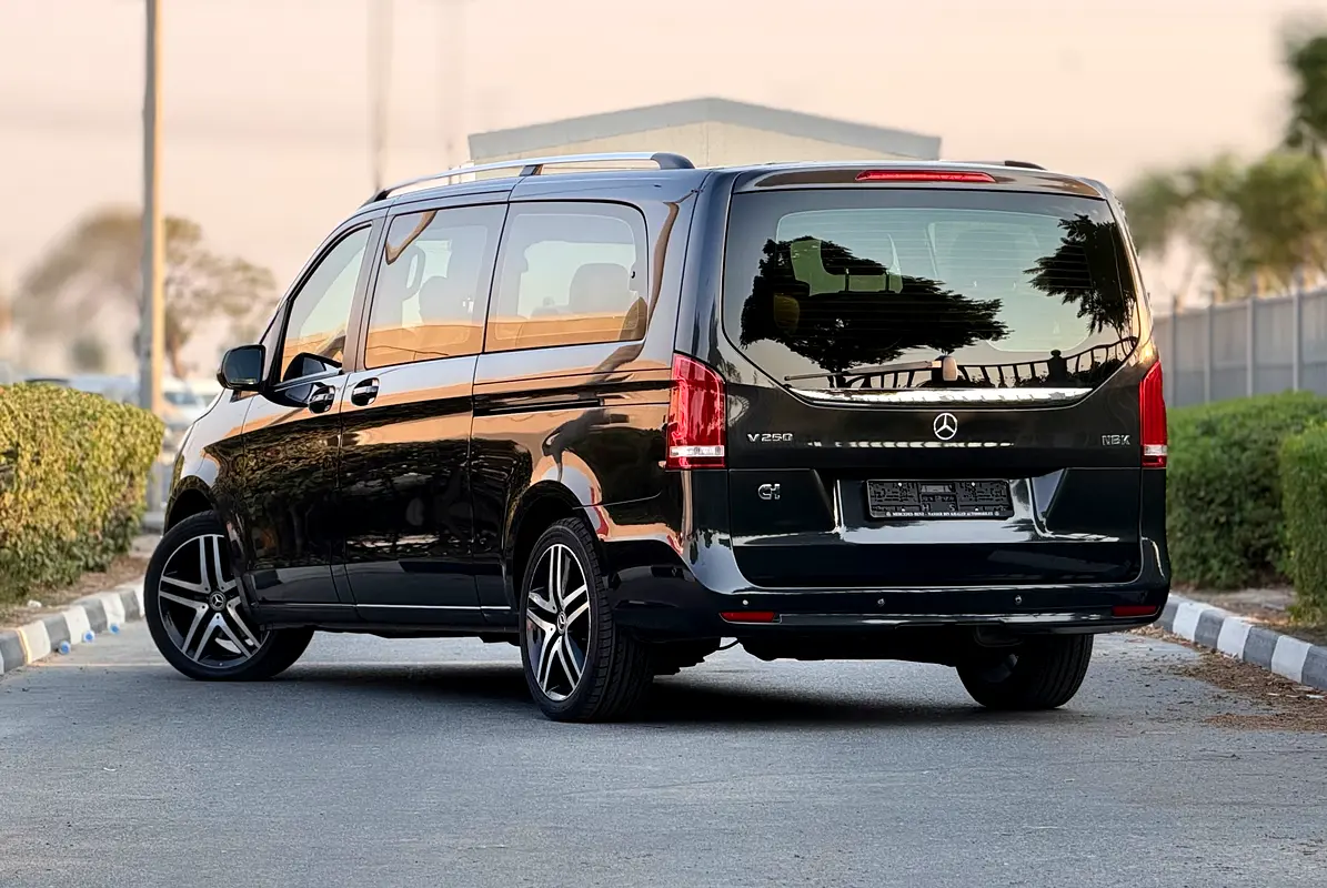 Mercedes-Benz V-Class 2023