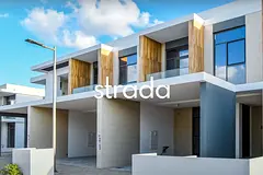 READY TO RENT | CLOSE TO POOL & GYM | SINGLE ROW