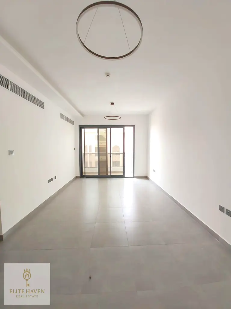 gallery-tour
