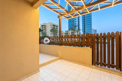 Unique 1 BR | With Private Patio | Vacant