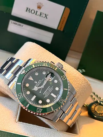 Rolex hulk 2020 unpolished box outer box outer cover and papers full links. Collectors set.