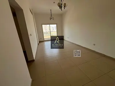 موقع مميز-استلام فورى-قريب من كل الخدمات-خزاين فالحائط-باركن فرى-سهل لمخرج دبى والشارقه