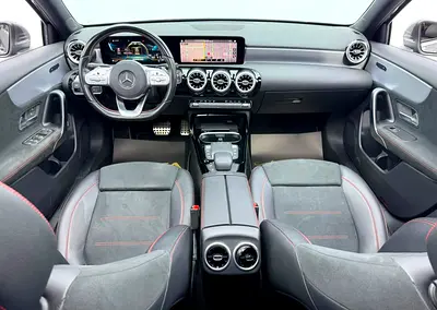 Mercedes-Benz A-Class A 35 AMG 4MATIC, миниатюра 9