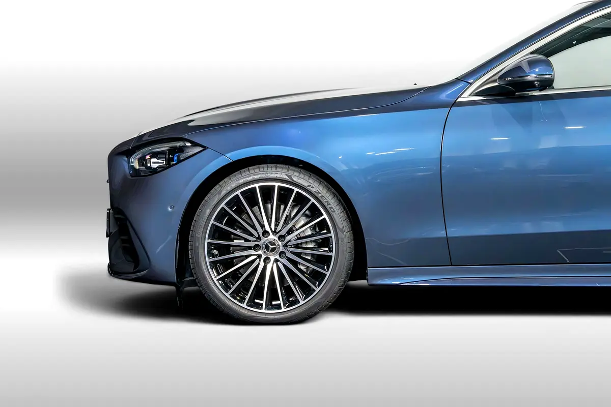 Mercedes-Benz C-Class 2026