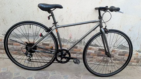 Hybrid sports japanese road bike/ - good working condition