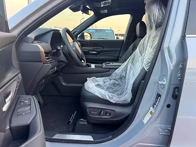 2026 Toyota GRAND HIGHLANDER 照片 8