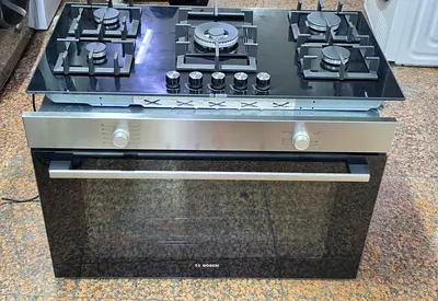 Bosch Series 6 built-in 6 Burners Has Hob and Gas Oven 90cm Excellent Condition