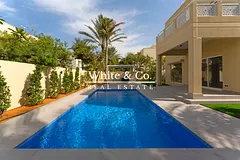 Vacant Now | Fully Upgraded | 4 Bed+Study