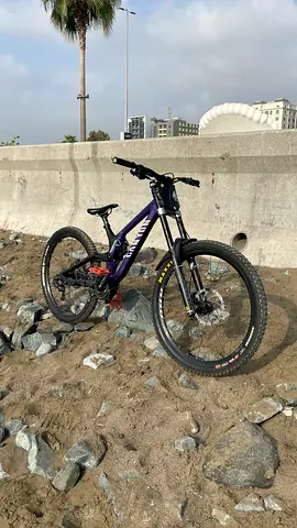 Canyon Sender downhill bike (negotiable)