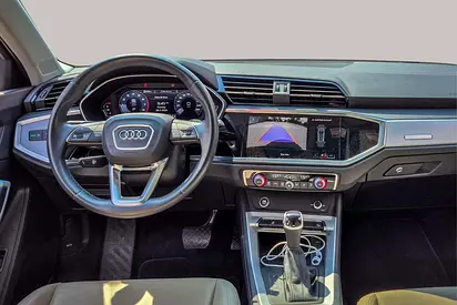 صورة مصغرة 10 لـ 2023 AUDI Q3
