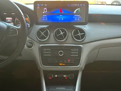 2017 Mercedes-BENZ GLA — миниатюра 15