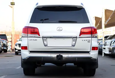 صورة 4 لـ 2015 Lexus LX-SERIES