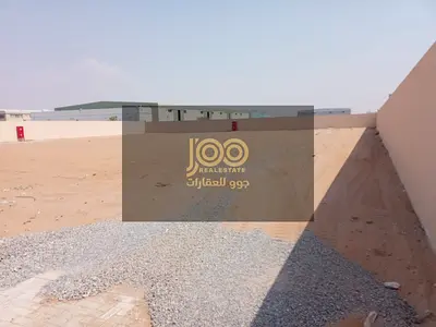 حوطة | 30,000 قدم | موقع مميز | جاهزة