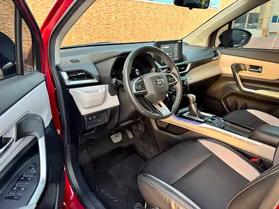صورة 10 لـ 2024 Toyota VELOZ