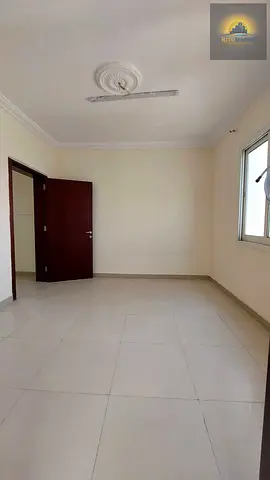 Proper 1bhk 5 min walk from shabiya 11 just 3700