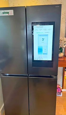 Samsung Family Hub French Door Refrigerator 702 Litres Black RF71DG9H0EB1AE