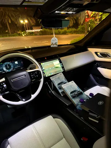 ( Clean Title ) 2025 Land Rover Range Rover Velar Dynamic SE - Brand New - US Specs