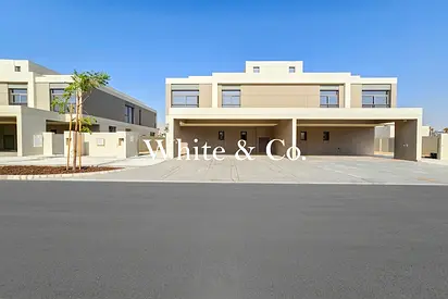 Premium Villa | Mid-Unit | Prime Location