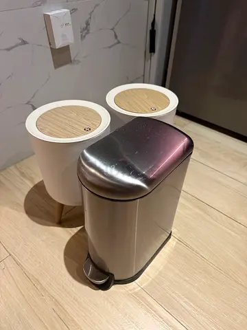 Set of 3 Modern White Trash Bin with Wooden Lid
