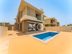 Private Pool | Driver's Room | Landscaped