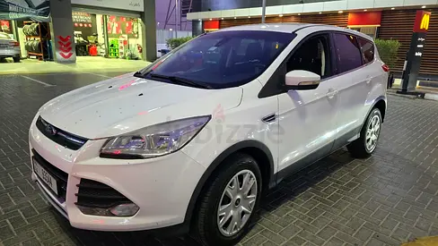 Well Maintained Ford Escape SE 2015 | GCC Specs