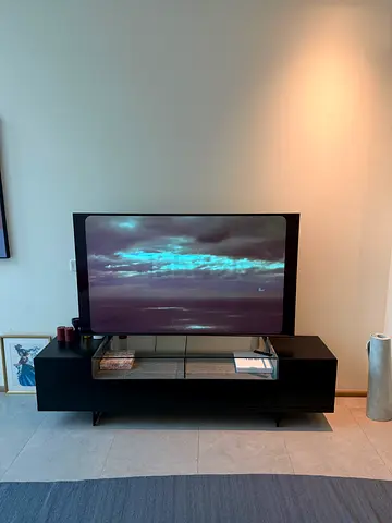 Samsung TV 75 inch