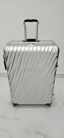 Original TUMI 19 Degree Aluminum Short Trip Suitcase – Silver