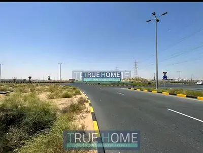 ارض سكنيه G + 3 (أرض + 3 طوابق) تملك حر