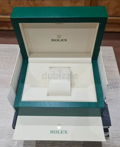 ROLEX MEDIUM-SIZE BOX, ORIGINAL 100% BRAND NEW (19cm X 14cm X 8.5cm)