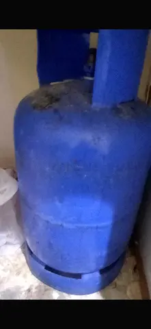 أسطوانة غاز طبخ زرقاء مستعملة بحالة ممتازة | Used Blue LPG Gas Cylinder - Great Condition