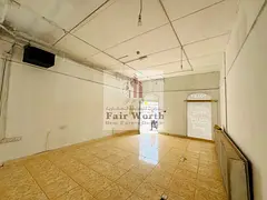 🏢 PRIME SHOP FOR RENT IN FRANCE CLUSTER – R20 | 516 SQFT | PARKING VIEW 🏢
