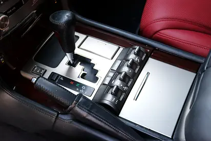 صورة 14 لـ 2015 Lexus LX-SERIES