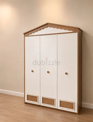 Childrens Three Door Wardrobe with House-Shaped Top