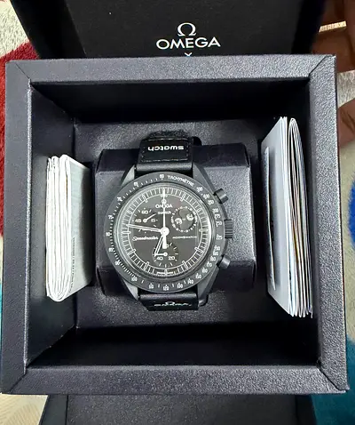 Omega x Swatch Mission to The Moon Phase