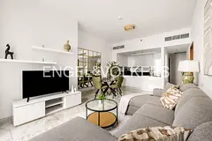 Luxury Living | Spacious | Bright | Vacant — 2