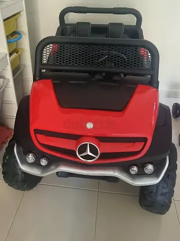 Red Ride-On Mercedes-Style Electric Toy Car for Kids (Good Condition)