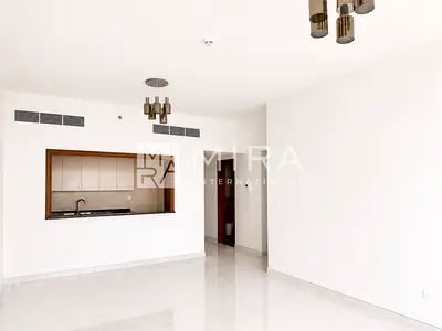 Semi-open kitchen | Storage Room | 13 months