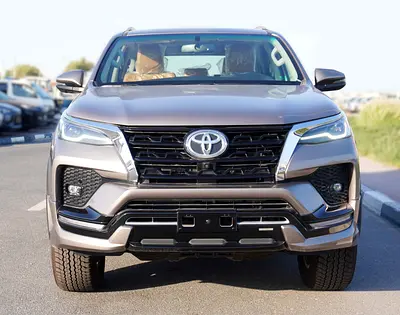 2026 Toyota FORTUNER — фото 2