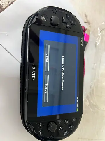Sony ps vita 2000