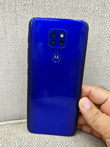 Motorola moto G9 play 4/64 blue smartphone - used, good condition