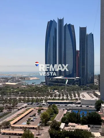 High Floor 2 Bedroom | Spacious Layout | Corniche View