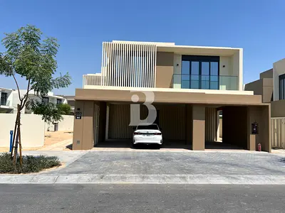 Rare Corner C1 | Maid | Private | Huge Plot