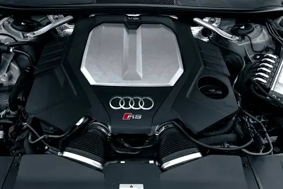 2021 AUDI RS6 — фото 14