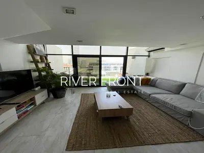 Huge Duplex Loft l Terrace Balcony l High End Furniture