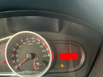 2015 FORD FIGO 照片 7