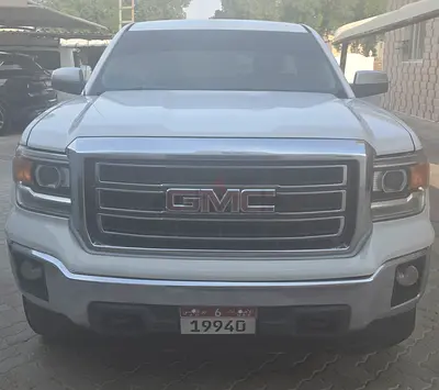 GMC Sierra 1500 2014 GCC Specs - Well Maintained