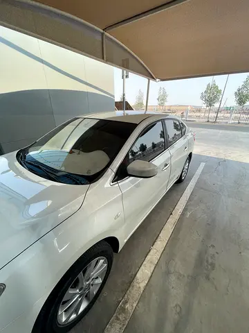 Nissan Sentra SL 2017 | GCC Specs | Top Option | Well Maintained