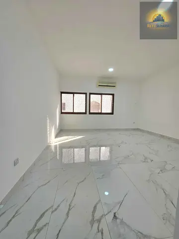 BEAUTIFUL HUG SIZE STUDIO APARTMENT AVAILABLE AT NAJDA BACKSIDE BURJEEL HOSPITAL READY TO MOVE