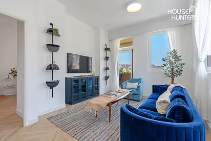 Fully Upgraded | Corner Unit | Park View