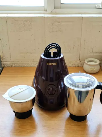 Geepas 2-Jar Mixer Grinder for Sale – Excellent Condition